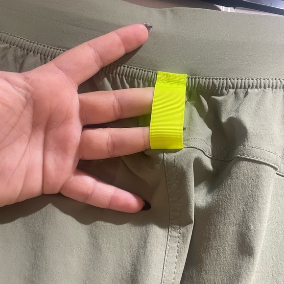 Lululemon Convertible High-Rise Hiking Jogger size 10 - Picture 7 of 8